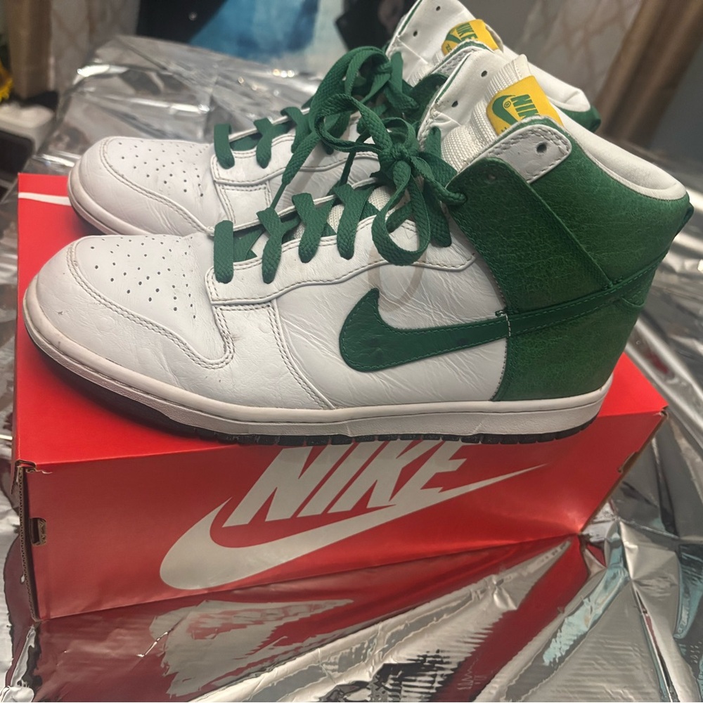 Nike Dunks White and Green High-Top Sneakers